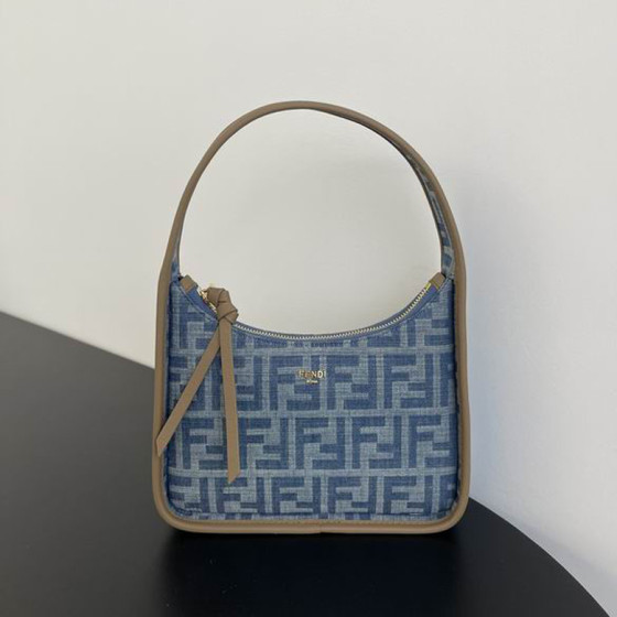 70181B59 20.5X7X28cm H